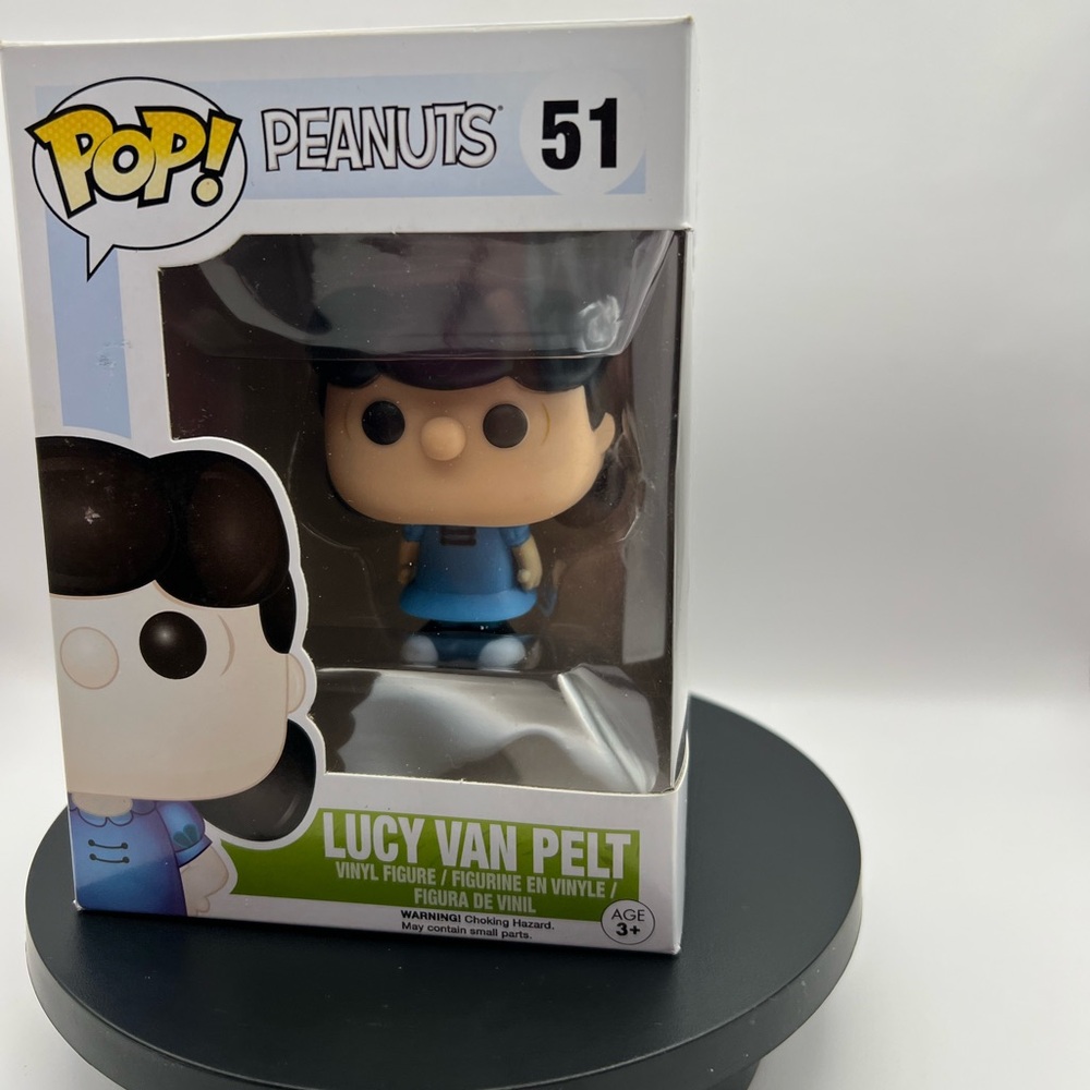 Funko POP Peanuts Lucy Van Pelt Vinyl Figure #51